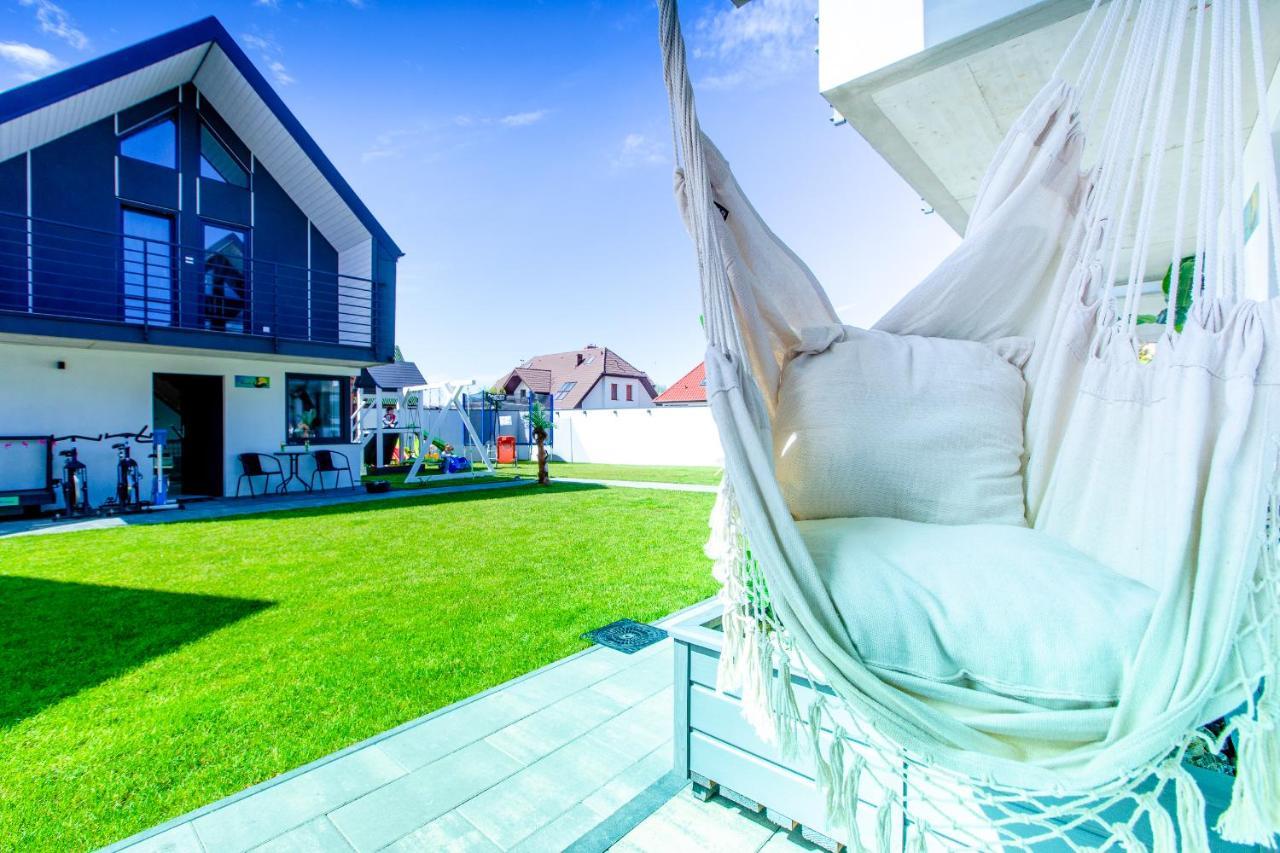 Temple Luxury Resort Rewal Exteriör bild