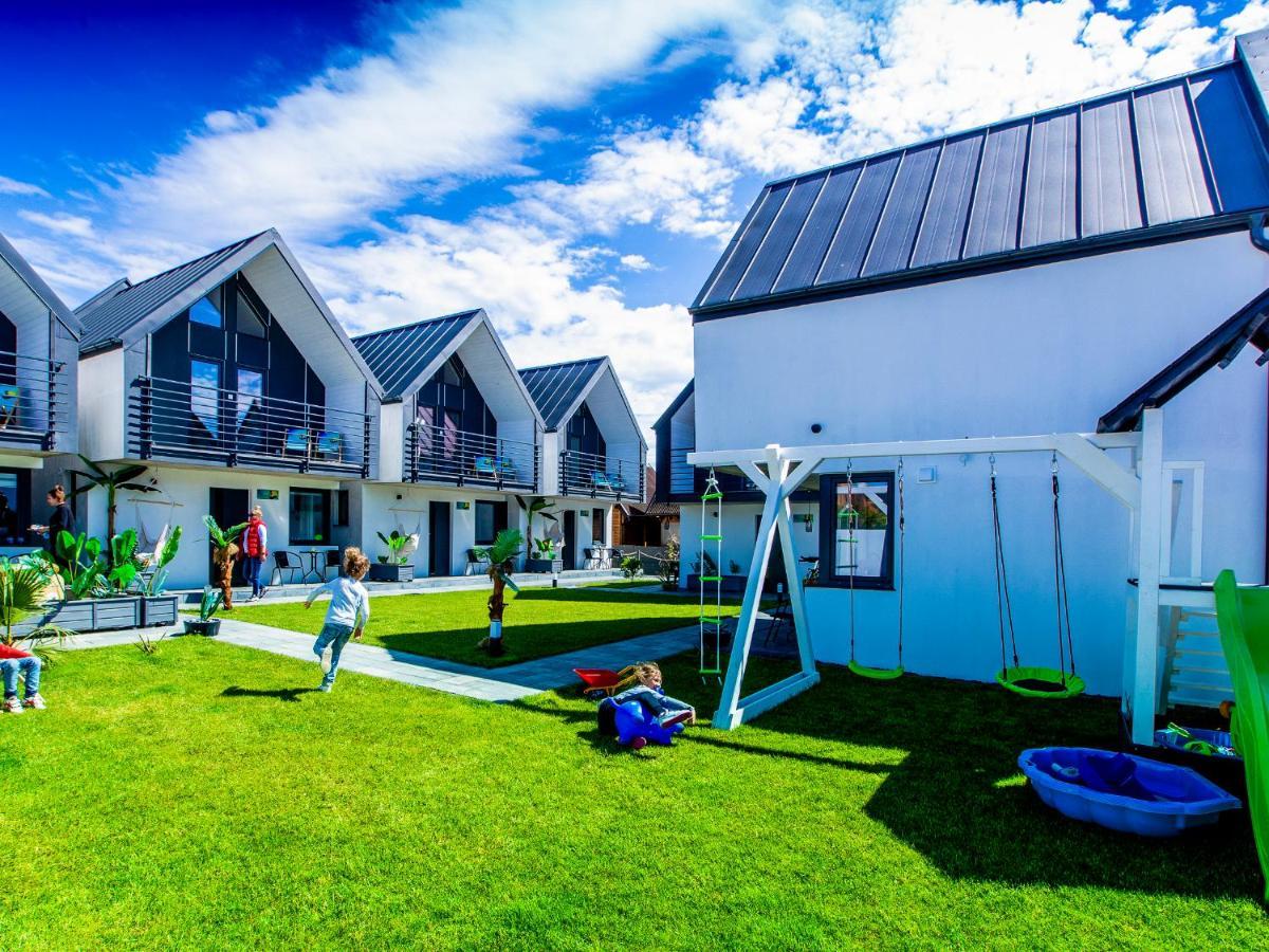 Temple Luxury Resort Rewal Exteriör bild