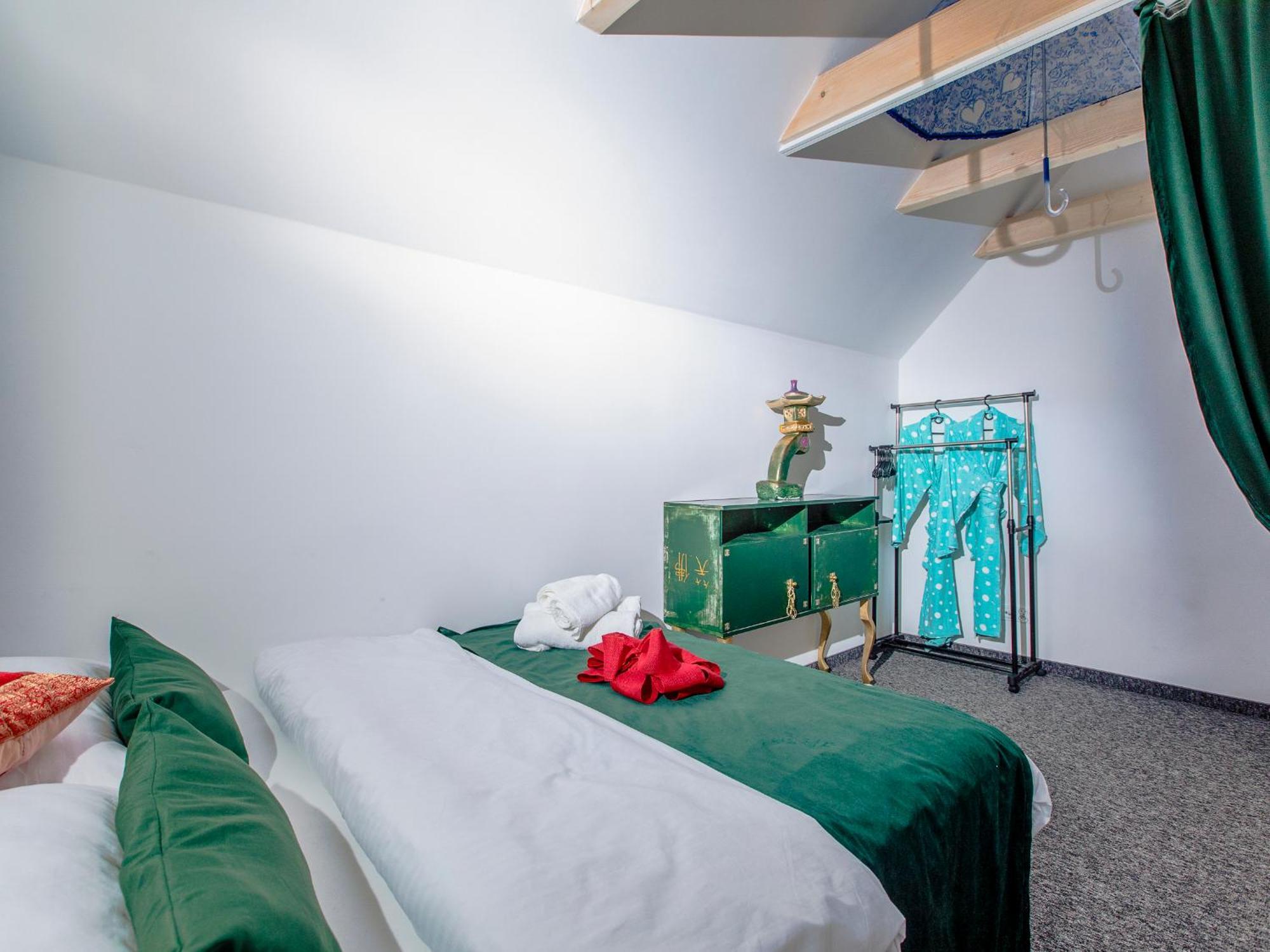 Temple Luxury Resort Rewal Rum bild